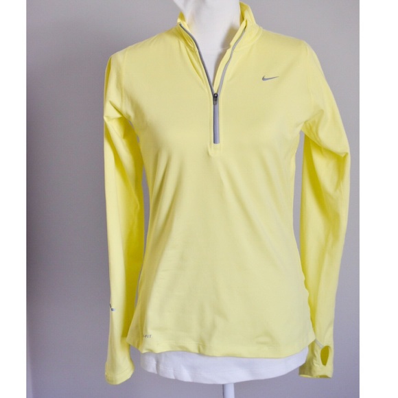 pale yellow nike sweatshirt